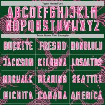 Maillot de football vert à sublimation rose et blanc, lignes sportives courbes personnalisées Maillot de football vert à sublimation rose et blanc, lignes sportives courbes personnalisées