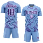 Maillot de football violet et blanc à sublimation bleue et courbe personnalisée