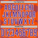 Maillot de football personnalisé violet et blanc, lignes orange et courbes uniformes, sublimation